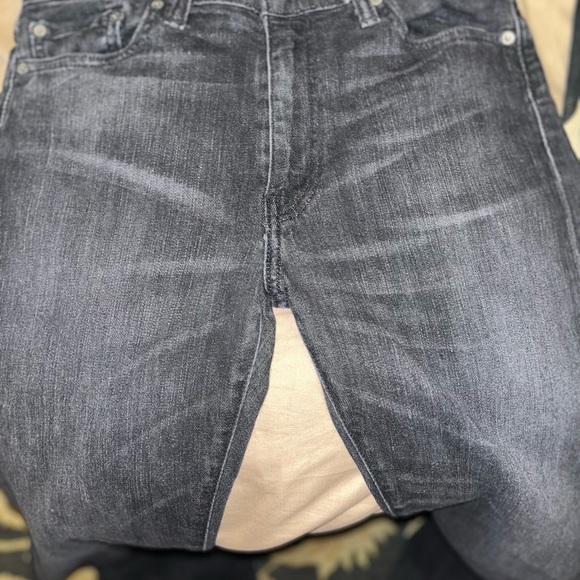 Men’s Levi’s Jeans gently worn, size 32x32 - Picture 2 of 6